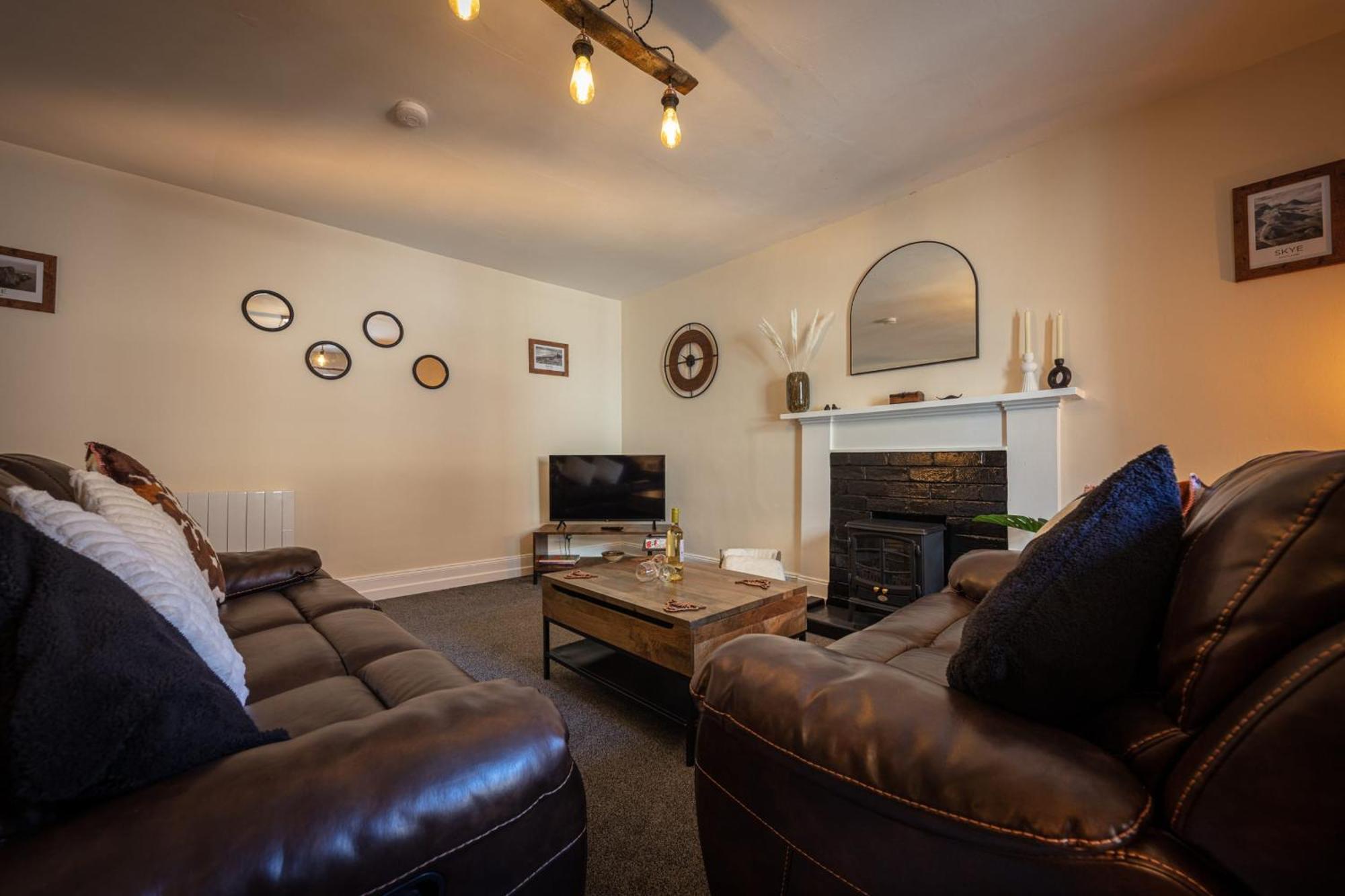 Appartamento 9A Bayfield Lane Portree Esterno foto